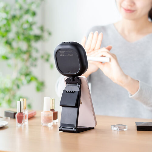 ストリーミングLEDライト（3WAY・かける・置く・立てる・明るさ5段階・色温度5段階・最大240ルーメン・充電式・三脚対応）