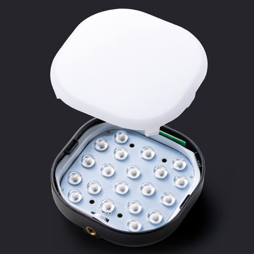 ストリーミングLEDライト（3WAY・かける・置く・立てる・明るさ5段階・色温度5段階・最大240ルーメン・充電式・三脚対応）