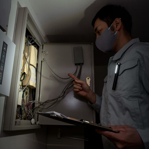 ペン型LEDライト（面発光・スポット・2WAYライト・マグネット内蔵クリップ・防水規格IP54・最大300ルーメン・USB充電式・LED懐中電灯）