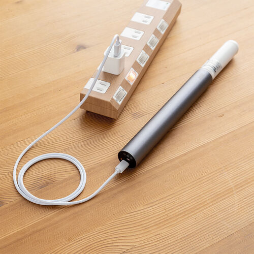 LEDライト（壁面取り付け・ウォールライト・ハンディライト・USB充電式・250ルーメン・明るさ3段階・色温度2種類・温白色・電球色）