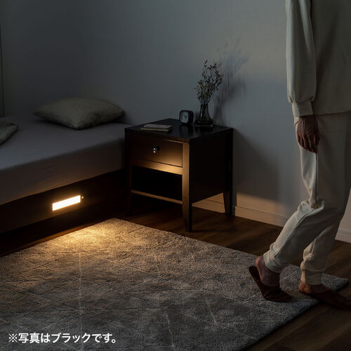 人感センサーライト（薄型・LED・Sサイズ・幅23.3cm・3段階調色・無段階調光・最大130ルーメン・マグネット内蔵・USB充電式・シルバー） LED072SV