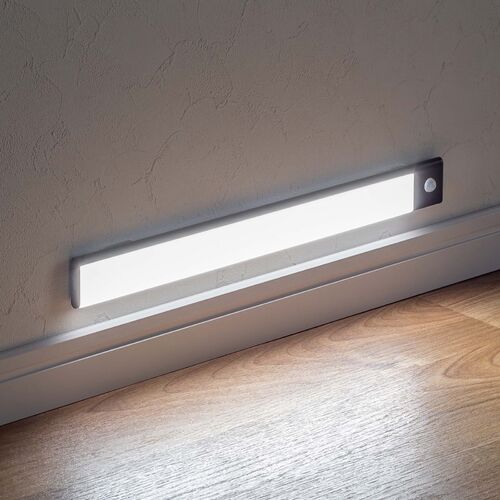 人感センサーライト（Mサイズ・薄型・LED・幅40cm・3段階調色・無段階調光・最大270ルーメン・マグネット内蔵・USB充電式・ブラック） LED073BK