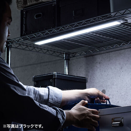 人感センサーライト（薄型・LED・Lサイズ・幅60cm・3段階調色・無段階調光・最大350ルーメン・マグネット内蔵・USB充電式・シルバー） LED074SV