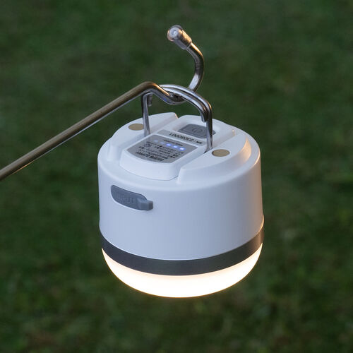 LEDランタン（充電式・コンパクト・最大600ルーメン・マグネット