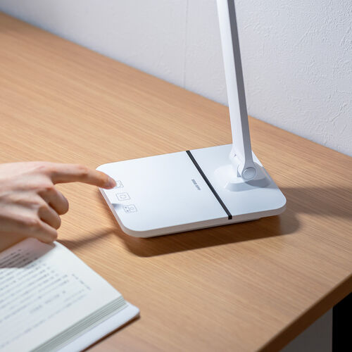 デスクライト（LEDデスクライト・コードレス・充電式・調光・1200ルクス・USBポート搭載・おすすめ・おしゃれ・目に優しい・ホワイト） LED082W