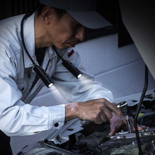 ネックライト（首掛け式LED・USB充電式・作業用ライト・防水規格IP44・最大120ルーメン・フレキシブルアーム・ブラック）