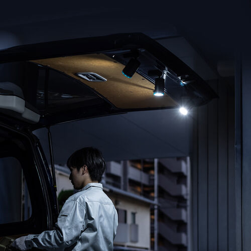 作業灯（LEDライト・マグネット・クリップ・収納ボックス・クレードル付・3個セット・650ルーメン ）