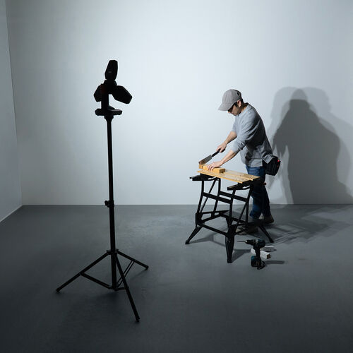 投光器（作業灯・ワークライト・LED・3500ルーメン・フラッドライト・高輝度・充電式・屋外用・三脚付き）