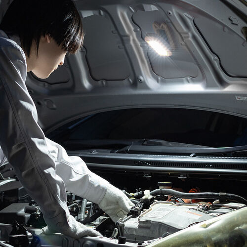 作業灯（LED・充電式・防水・小型・クリップ・マグネット付・500ルーメン・スタンド・手持ちライト・ベージュ）