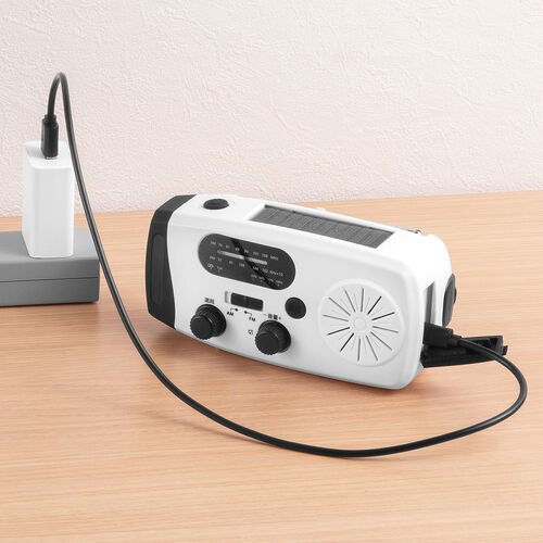 防災ラジオ（LEDライト・防災グッズ・多機能・バッテリー・大容量・4000mA・携帯ラジオ・USB充電・ソーラー充電・手回し充電・ホワイト）