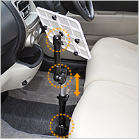 【在庫処分SALE】車載用iPadテーブル（フロント用）。クルマの中でiPadが使える便利なカー用品（iPad5 (Air) 対応製品）