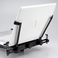 ノートPCを6つのアームでしっかり固定する自動車用ノートPC台【カーラップトップホルダー】