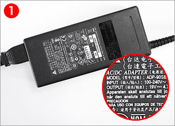 大容量ソーラー充電器（スマートフォン・ノートPC対応）