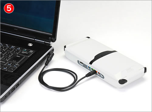 大容量ソーラー充電器（スマートフォン・ノートPC対応）