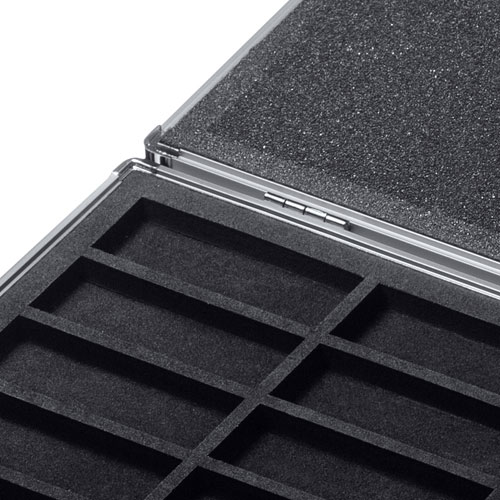 USBフラッシュメモリケース (28本収納)