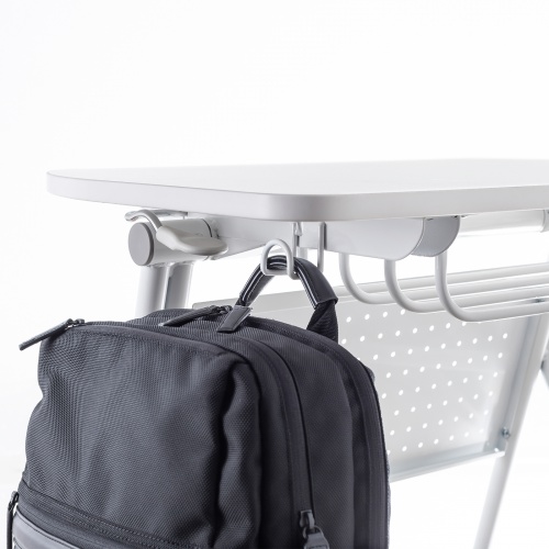 ミーティングテーブル（フォールディングデスク・アクティブラーニング・折りたたみデスク・幅73cm・幕板付き・キャスター付き・ホワイト）