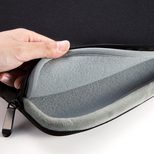 インナーケース（MacBook用・衝撃吸収・低反発ウレタン・13.3インチ・ファスナー付き・ブラック）