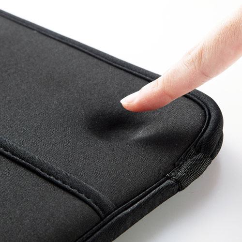インナーケース（MacBook用・衝撃吸収・低反発ウレタン・13.3インチ・スリップインケース・ブラック）