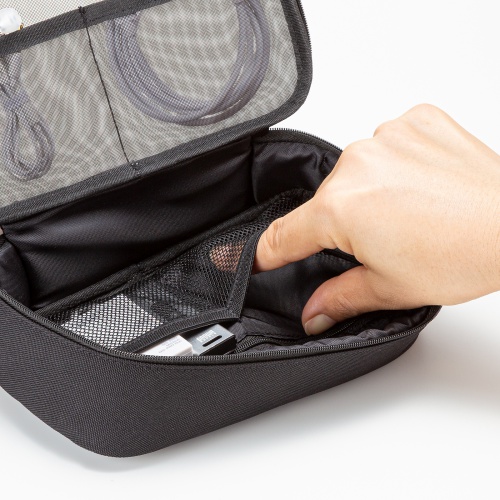ガジェットケース（メッシュ・トラベルポーチ・モバイルバッテリー・PC周辺機器・ケーブル・整理・旅行・海外旅行・出張・収納・幅20.5×奥行10.5×高さ6.5cm・ブラック）
