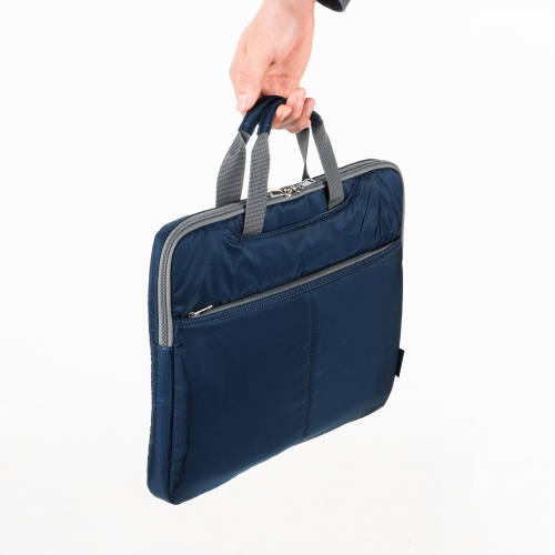 ノートパソコン インナーケース（13.3型ワイドまで対応・取っ手付き・撥水加工・ポケット付き・高耐久・バックインバック・整理・ネイビー）