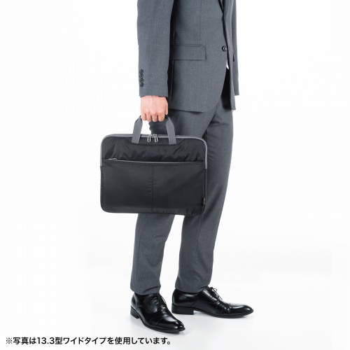ノートパソコン インナーケース（15.6型ワイドまで対応・取っ手付き・撥水加工・ポケット付き・高耐久・バックインバック・整理・ブラック）