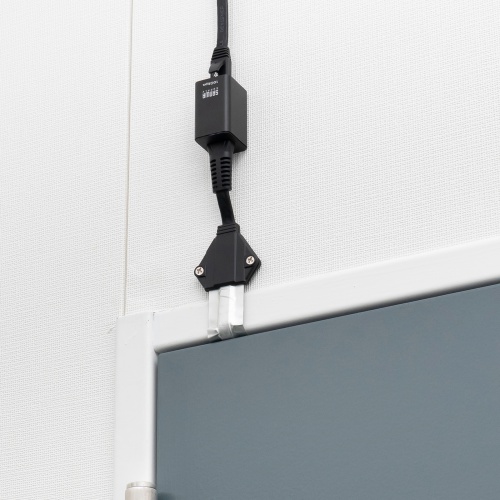 すきま用LANケーブル カテゴリ6A 44cm PoE対応 両面テープ 木ネジ 取付 窓 ドア フラットケーブル