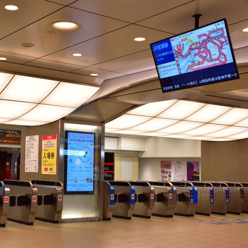 光ファイバーHDMIケーブル（8K/60Hz・4K/120Hz対応・ARC対応・PS5対応・PS4対応・30m） KM-HD20-UFB30LP サンワサプライ