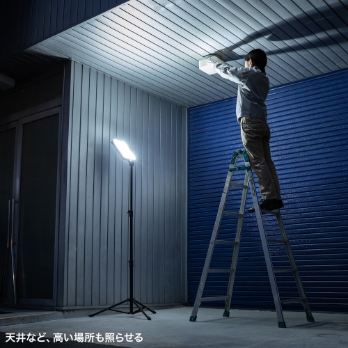 LED投光器（充電式・屋外・三脚付・USB充電・ソーラー充電対応・3000ルーメン・LED着脱可能）