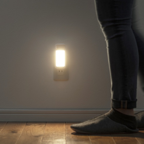 人感センサーライト（LED・足元灯・ナイトライト・自動点灯・マグネット・手持ちライト・小型・充電式・AC電源） LED-SL1 サンワサプライ