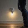 人感センサー付きLEDライト（足元灯・ナイトライト・停電時自動点灯ライト・自動消灯・手持ちライト・小型・充電式・直挿し・AC電源・プラグ回転・屋内用）