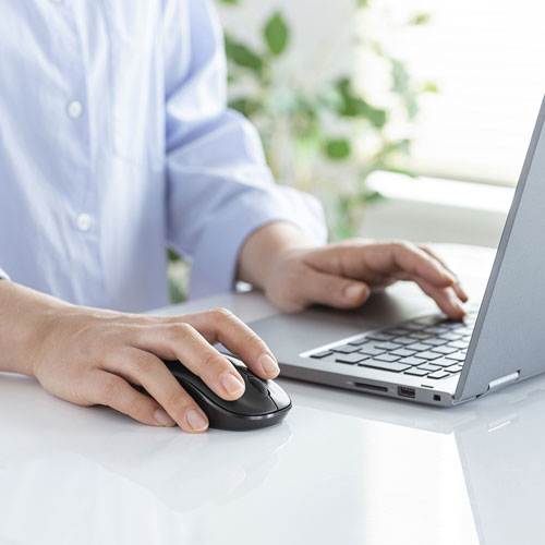 ワイヤレスマウス(Bluetooth・おすすめ・おしゃれ・人気・左右対称・スタンダードタイプ・単三乾電池・3ボタン・ブラック） MA-BB312BK サンワサプライ