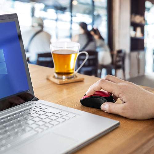 ワイヤレスマウス(Bluetooth・おすすめ・おしゃれ・人気・ブルーLED・超小型・超軽量・3ボタン・電池式・左右対称・レッド） MA-BBS311R サンワサプライ