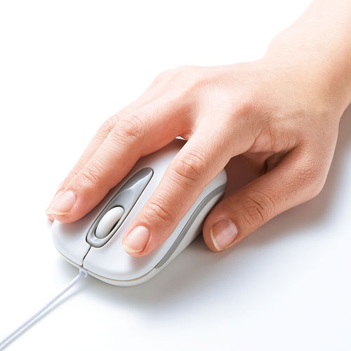 光学式マウス（有線・3ボタン・USB・ホワイト）
