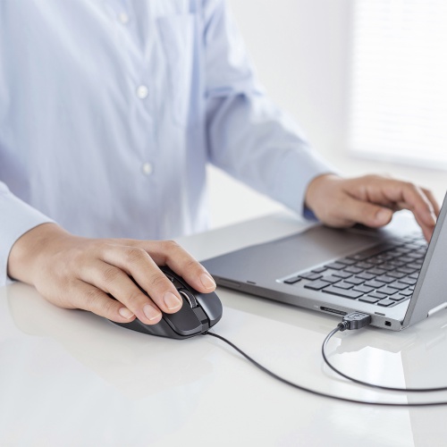 マウス（有線・ブルーLED・中型・5ボタン・ブラック） MA-YB518BK サンワサプライ