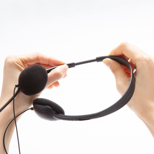 ヘッドセット（4極対応・オーバーヘッド・単一指向性・ボリューム調整・ミュートスイッチ付き・タブレット・スマホ・Skype・zoom・web会議・有線・ブラック） MM-HS408BK サンワサプライ