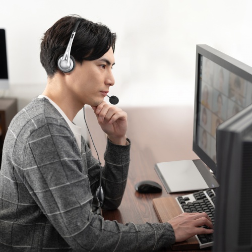 USBヘッドセット(USB Type-C接続・有線接続・単一指向性・両耳・在宅ワーク・軽量・音量調整スイッチ付き・パソコン・スマホ・タブレット）