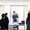 拡声器（マイク型・小型・15W出力・スピーカー・マイク 一体型・Bluetooth・充電式・ストラップ付き・イベント・ツアーガイド・選挙・セミナー・講義・会議）