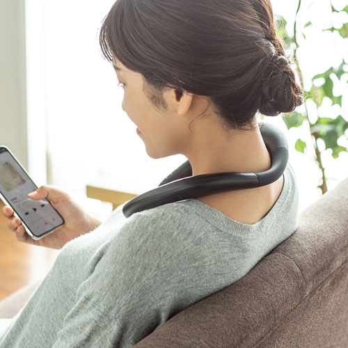 ウェアラブルスピーカー（ネックスピーカー・肩かけ・首かけ・Bluetooth・ブラック・ワイヤレス・マイク付き・テレワーク・防水）