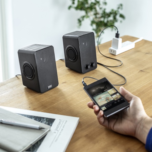 USB電源スピーカー（6W出力・パッシブラジエーター搭載・コンセント不要・USB電源・ブラック）