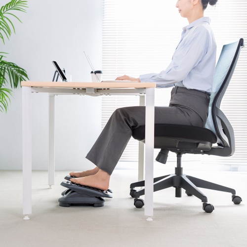 フットレスト（デスク下・足置き台・足踏み運動・マッサージローラー・滑り止め付き・オフィス・家庭）