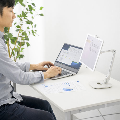 タブレットスタンド(汎用・6インチ～13インチ対応・360度回転・角度調整可能)