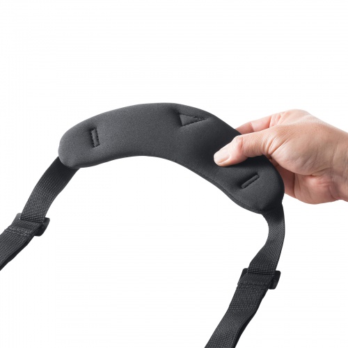 iPad10.9インチ ショルダーベルトケース（Apple 第10世代iPad 10.9インチ対応・スタンド機能付き・ブラック）