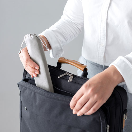 ノートパソコン用モバイルスタンド（角度調整・折りたたみタイプ）