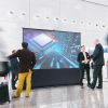 プロジェクタースクリーン（120インチ・16：9・床置き式・ポータブル・収納付・4K・フルHD・大型・会議室・セミナー）