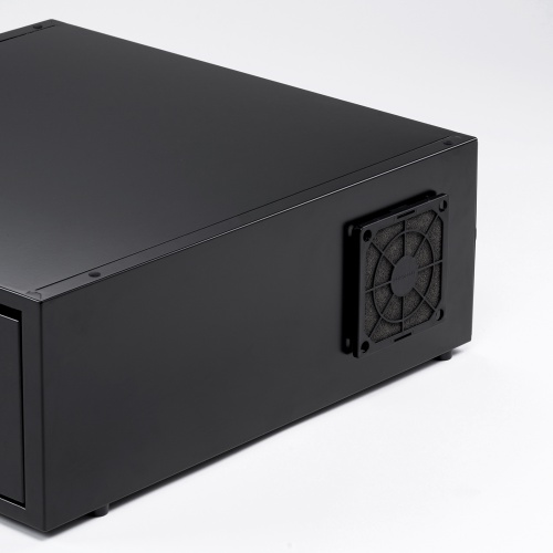 セキュリティーラック（ネットワークレコーダー用・防塵・盗難防止）