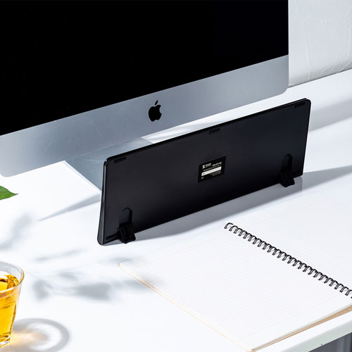 Bluetoothキーボード(コンパクト・スリム・パンタグラフ・テンキー付き・iPhone15・iPhone15plus・ブラック) SKB-BT31BK サンワサプライ