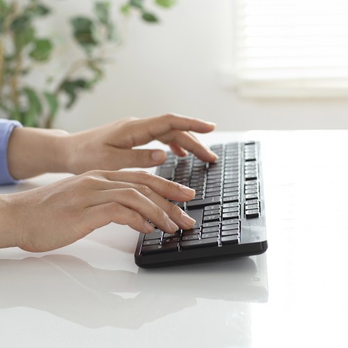 ワイヤレスキーボード（静音・2.4GHzワイヤレス・USB・テンキーあり・薄型メンブレン・ブラック）SKB-WL37BK