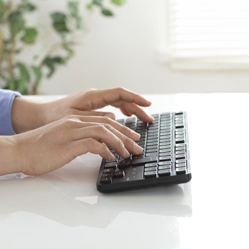 ワイヤレス静音キーボード（2.4GHzワイヤレス・USB・テンキーなし・薄型メンブレン・ブラック）