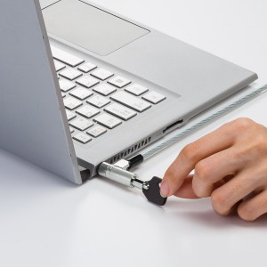セキュリティワイヤー／標準スロット／ナノセーバー／シリンダ錠／ノートPC盗難防止