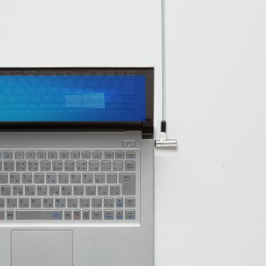 セキュリティワイヤー／標準スロット／ナノセーバー／シリンダ錠／ノートPC盗難防止